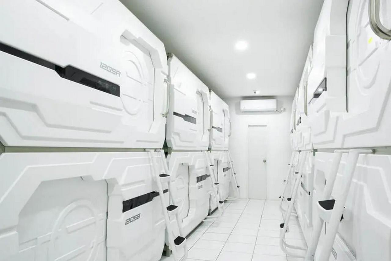 Reddoorz Hostel Near Taman Puring Jacarta Exterior foto