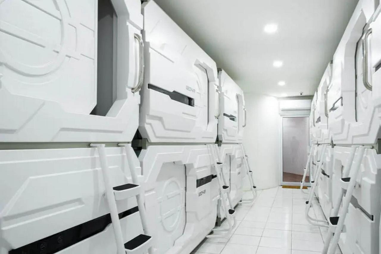 Reddoorz Hostel Near Taman Puring Jacarta Exterior foto
